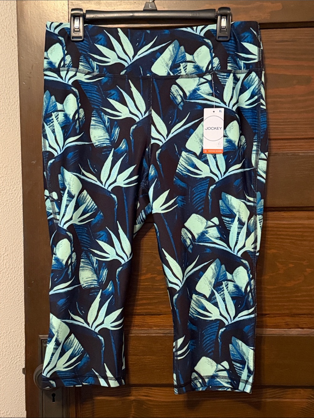 Jockey Women’s Black and Aqua Leaf-Print Leggings